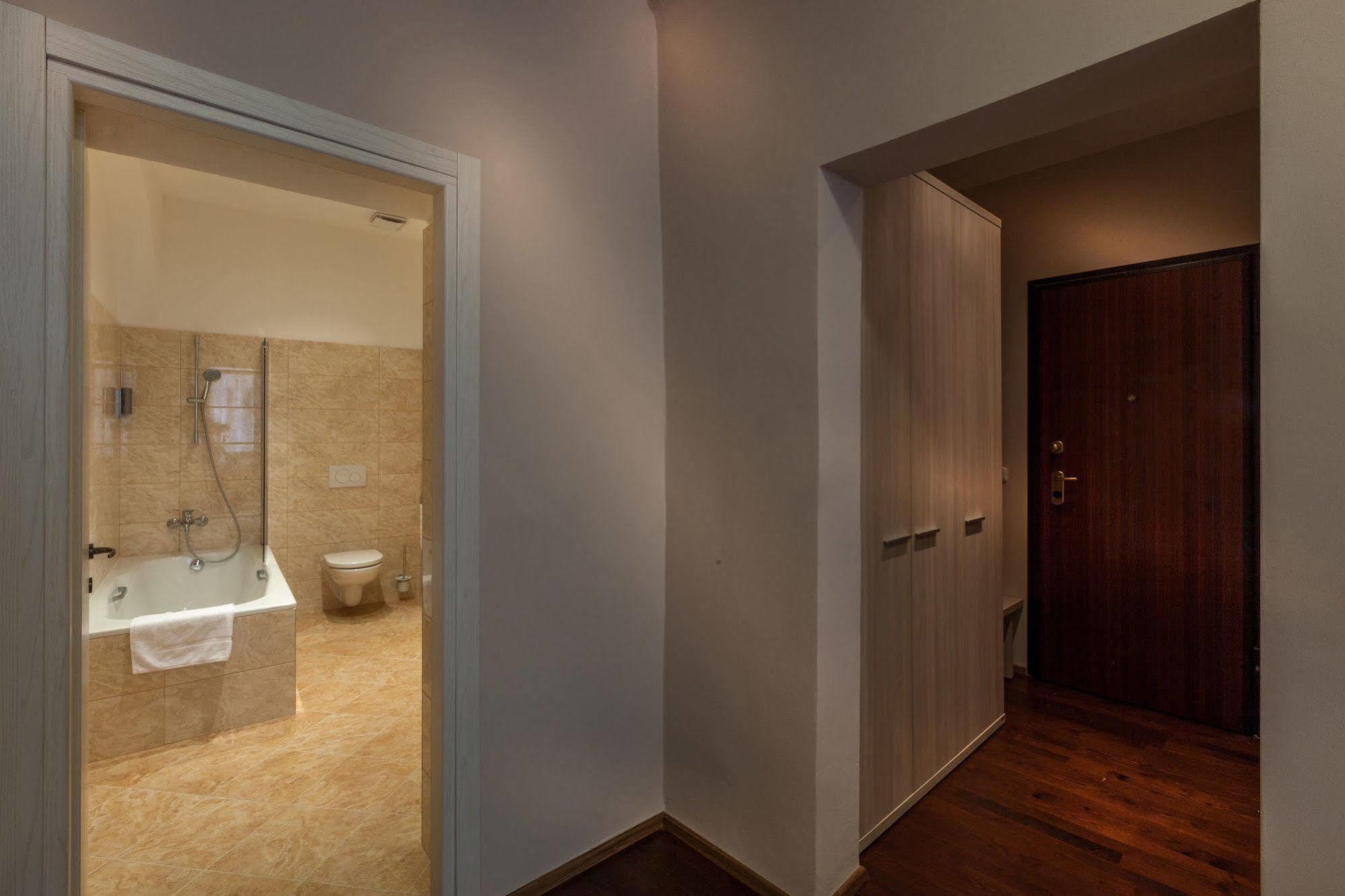 Boutique Residence By Little King Prague Exterior photo